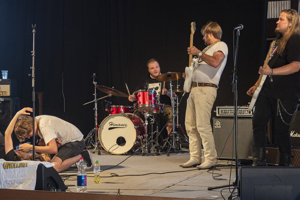 Wanha Saha Kulttuuriklubi - Haukivuori